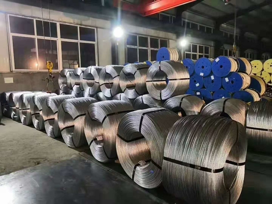 brin galvanisé nu Guy Wire For Overhead de 1 x 7 EHS 3/8&quot;