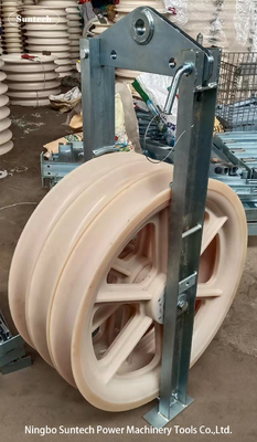 ligne de transmission aérienne de 916 x de 110mm cinq blocs de ficelage de conducteur de poulies