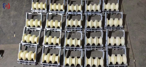 Trois faisceaux de nylon lignes aériennes conducteurs de chaîne blocs de chaîne de transmission