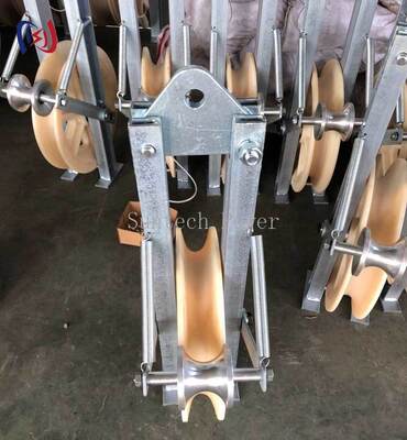 Bloc de cordage à rouleaux de mise à la terre professionnel avec conception non conductrice pour une installation sans dommage d'OPGW et un diamètre de faisceau de 508 mm