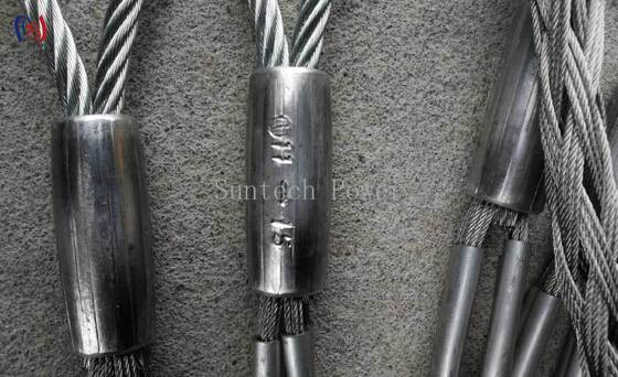 Manchons de traction professionnels en maille OPGW pour le tirage sûr et sans dommage de câbles de fil de garde optique de 7 à 22 mm de diamètre avec une charge nominale de 10 à 25 KN et une longueur de 1,4 M