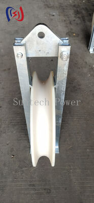 Bloc à cordes professionnel de la série 508 pour conducteur aérien haute tension avec gaine d'aluminium recouverte de caoutchouc et charge nominale 20-60KN