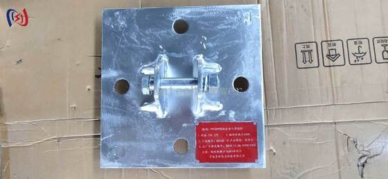 Pôle de gin tubulaire en forme de A avec un diamètre de tube de 120 x 7 mm, une longueur de 6 à 13 m et un revêtement résistant à la corrosion pour la construction de tours de transmission