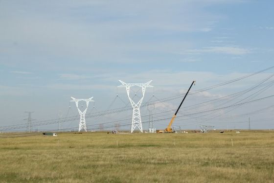 ligne de transmission 35 66 110 220kv site d'Angel Steel Tower For Construction