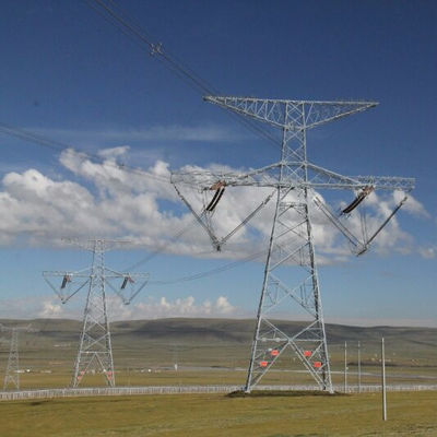 ligne de transmission 35 66 110 220kv site d'Angel Steel Tower For Construction