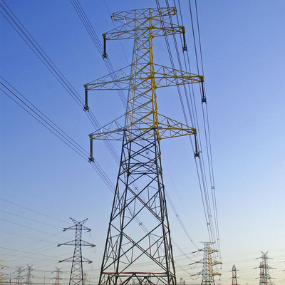 ASTM123 a galvanisé la ligne de transmission en acier de Q235 Q345 tour