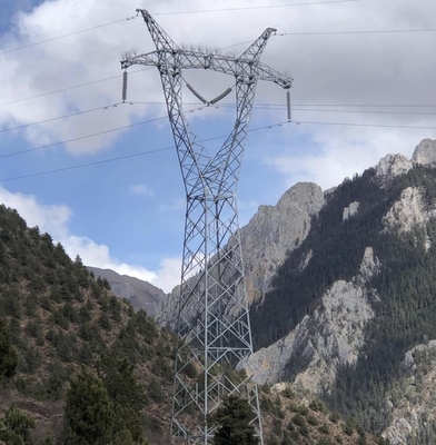Tour en acier galvanisée à haute tension à jambes de transmission du trellis 4