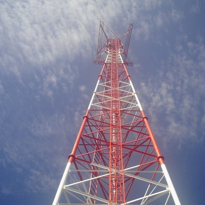 Tour en acier de télécommunication tubulaire d'OIN 1461 ASTM A123 HDG