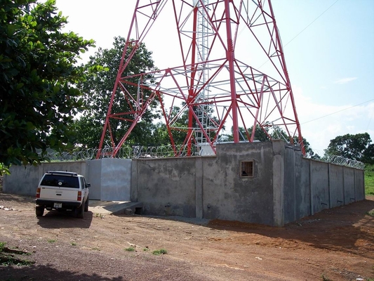 Tour d'antenne en acier de GM/M Sst quatre Q355B mobiles angulaires à jambes