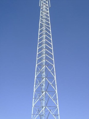 L'immersion chaude de tour en acier tubulaire de télécommunication a galvanisé Q355