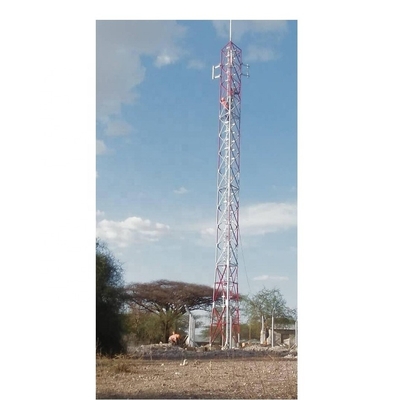 La tour en acier de dessus de toit de Q345 Q235 pour l'immersion chaude de télécommunication a galvanisé