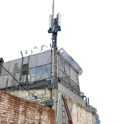 Acier galvanisé Q235 Q345 de Polonais de tour de mât d'antenne de dessus de toit d'immersion chaude