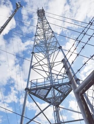 La tour en acier de la communication 3 tubulaire à jambes a galvanisé